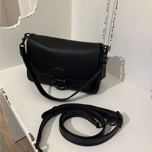 Elegant Black Leather Women's Bag